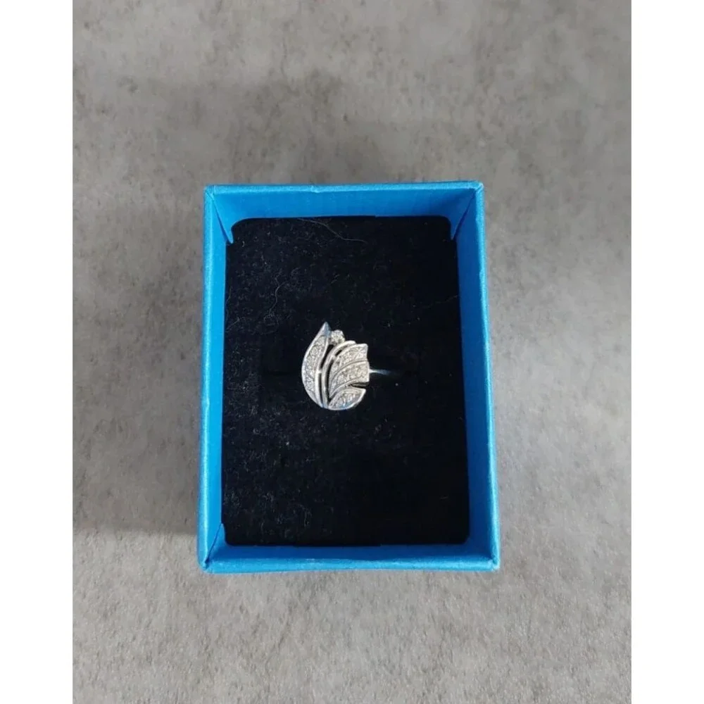 Leaf Gold And Diamond Reing Size 6